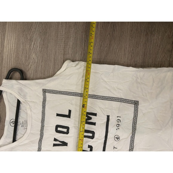 Volcom Mens Graphic Tank Top White Cotton Est 1991 Logo Sleeveless Shirt Small - Picture 7 of 7